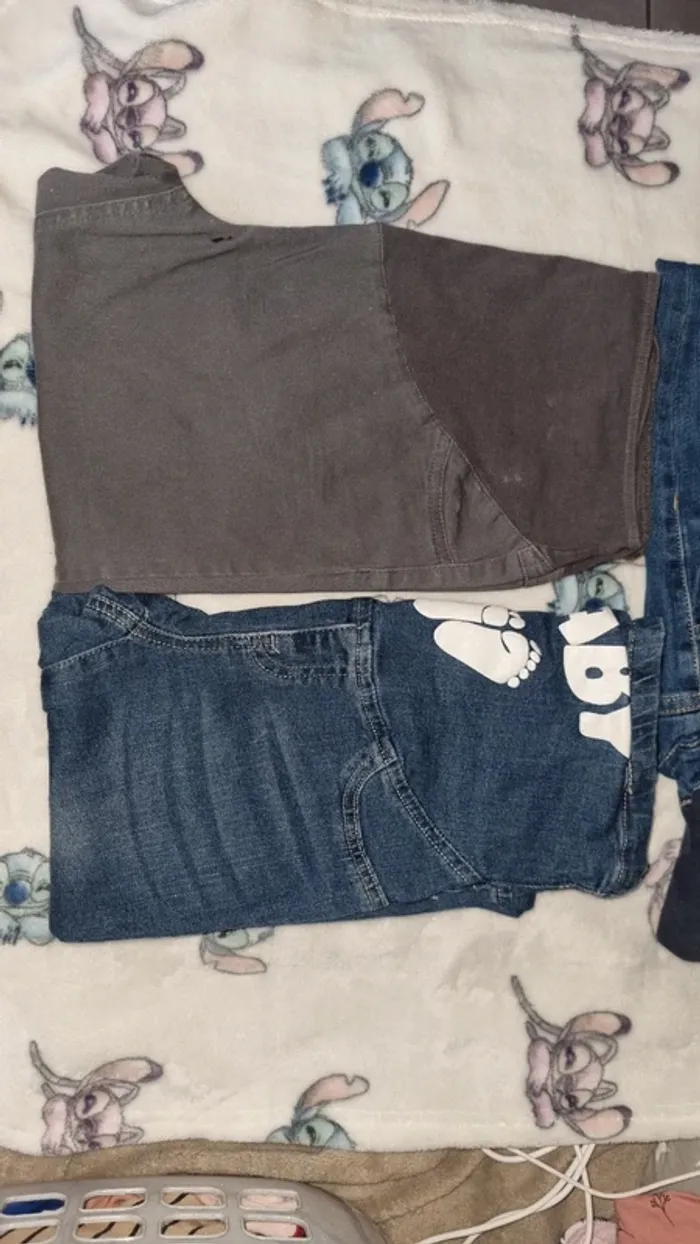 Lot pantalon de grossesse taille 36 en bon état - photo numéro 2