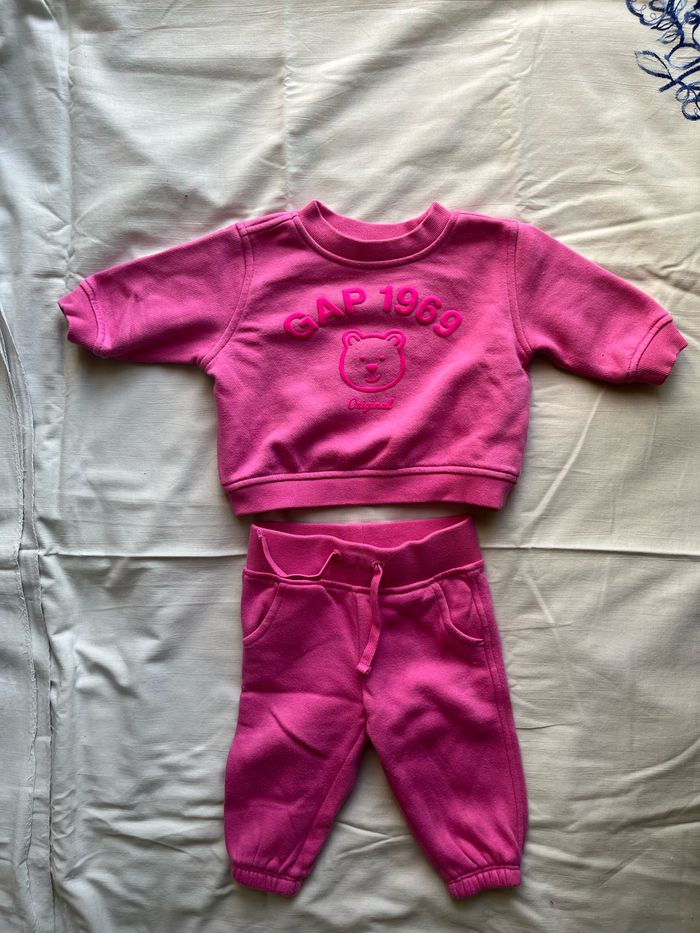 Ensemble jogging GAP Fushia 3-6 mois - photo numéro 3