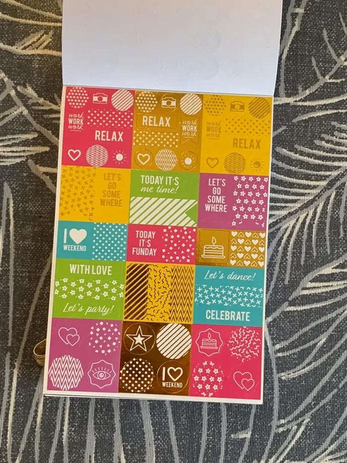 Carnet de stickers divers - photo numéro 3
