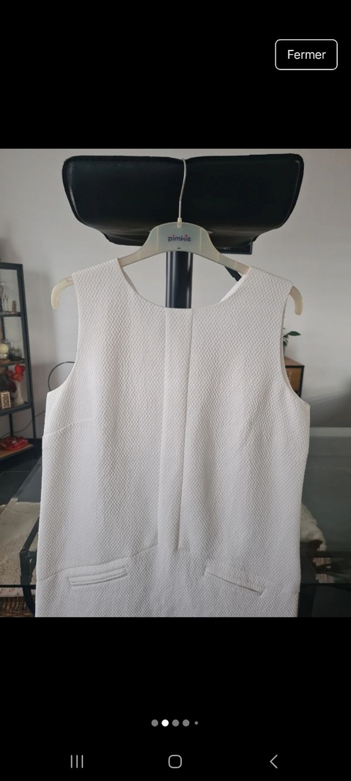 Très jolie robe blanche très classe - photo numéro 2