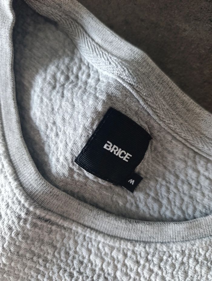 Pull gris
Taille : M - photo numéro 3
