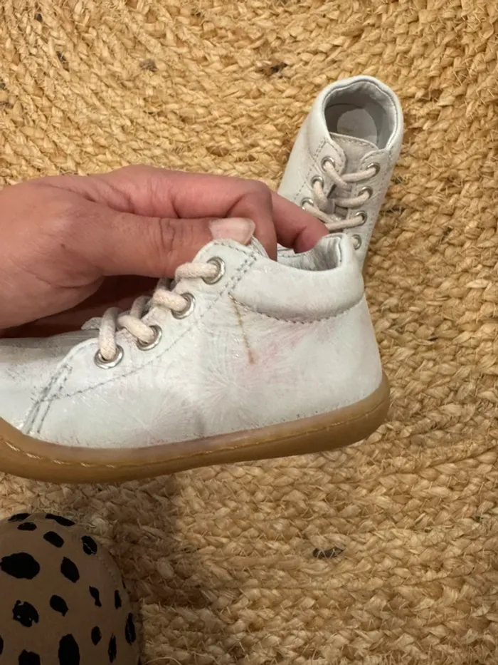 Chaussures taille 21 - photo numéro 3
