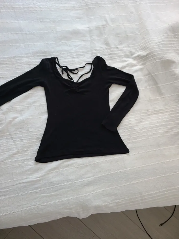T shirt noir - photo numéro 4