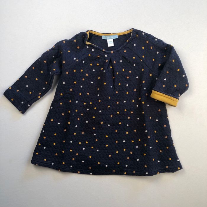 Robe bleu marine et moutarde