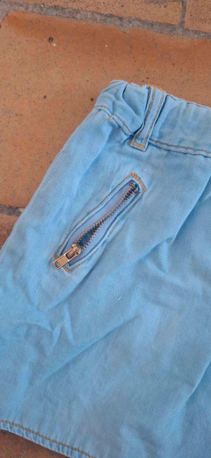 Adorable jupe en jean Kiabi - Taille 3 ans - photo numéro 5