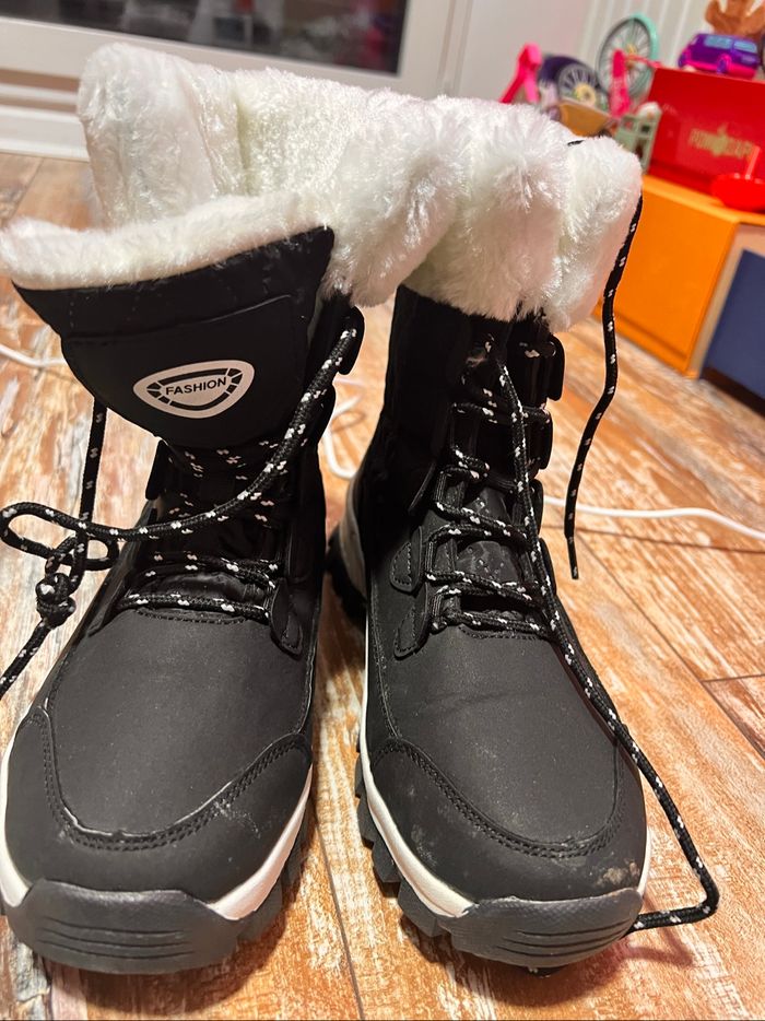 Taille 38 après-ski noir neuf