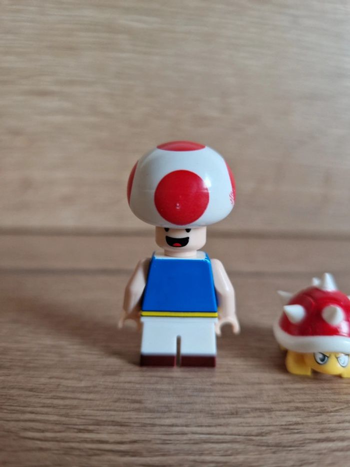 Figurine type lego Toad / Super Mario - photo numéro 3