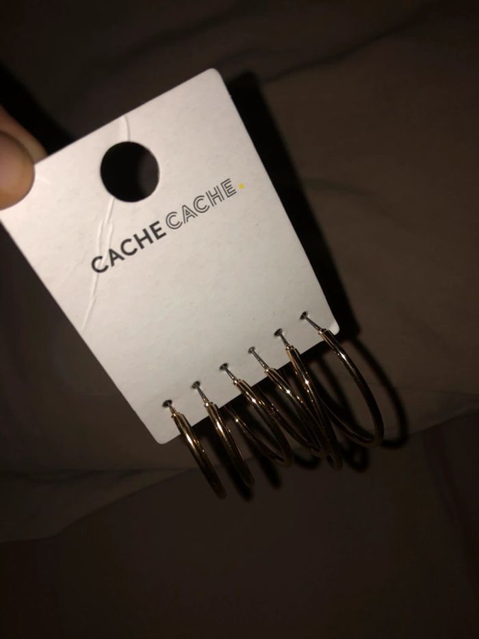 Boucle d’oreille