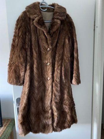 Long manteau en véritable vison ok