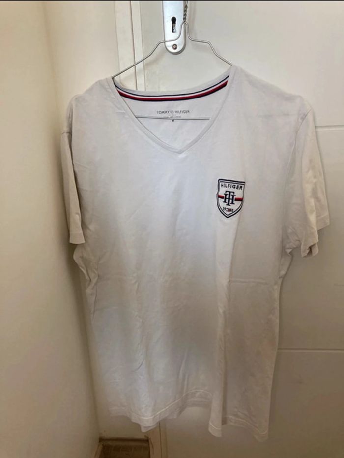 Tee shirt blanc Tommy Hifilger T.M