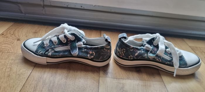 Chaussures en toile - photo numéro 3