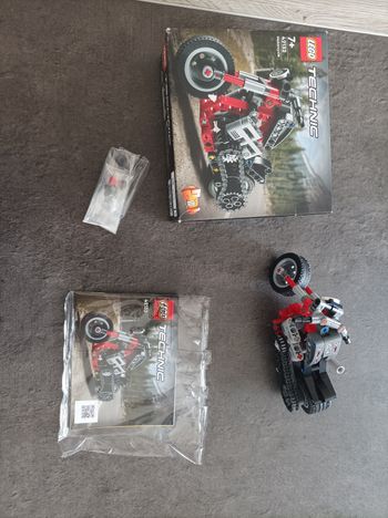 Lego technic moto