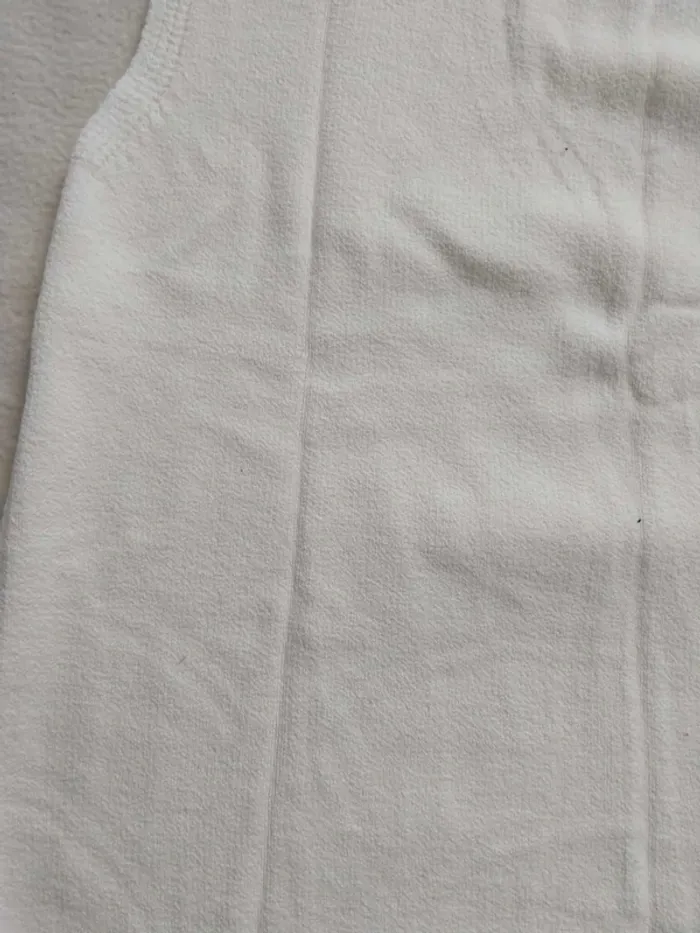 Pull blanc sans manche T36/38 - photo numéro 4