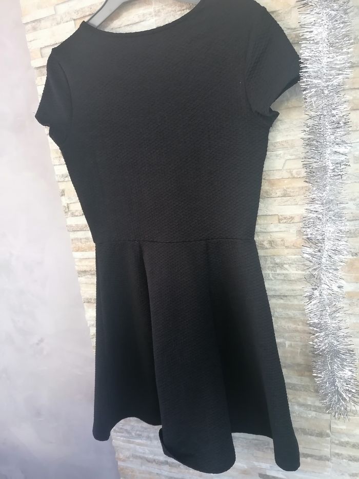 Robe noire taille 36 H&M - photo numéro 4