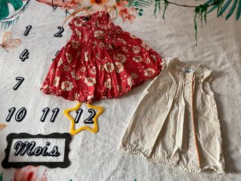 Lot de 2 robes vintage 12 mois