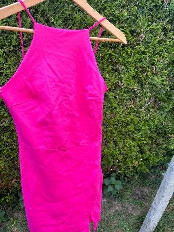 robe rose fuschia stradivarius