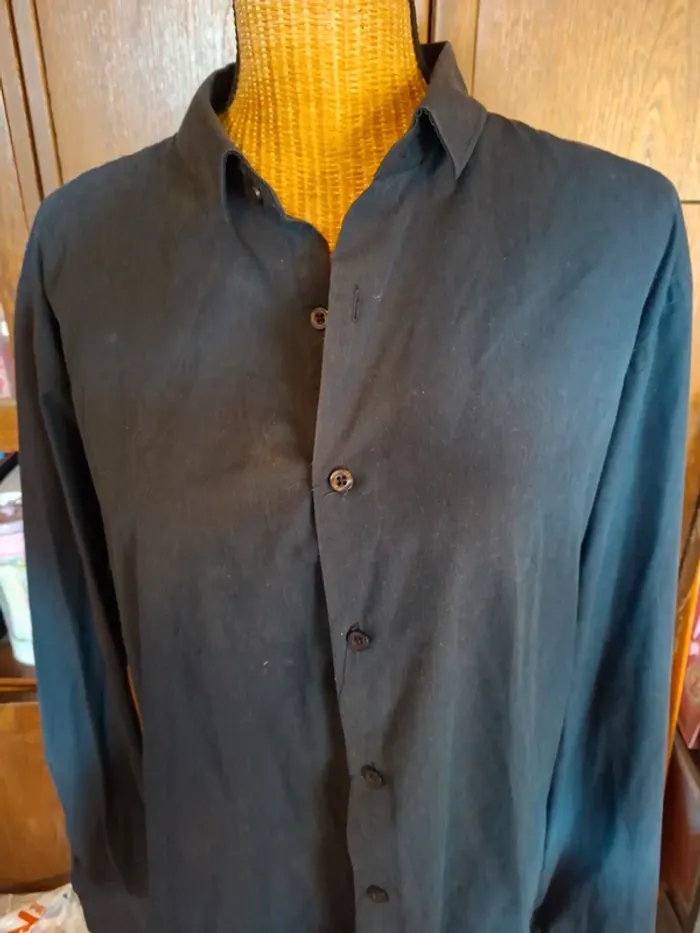 Chemise taille 6 45/46 - photo numéro 2