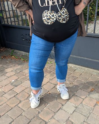 Jean stretch Andorre bleu moyen
Taille 44