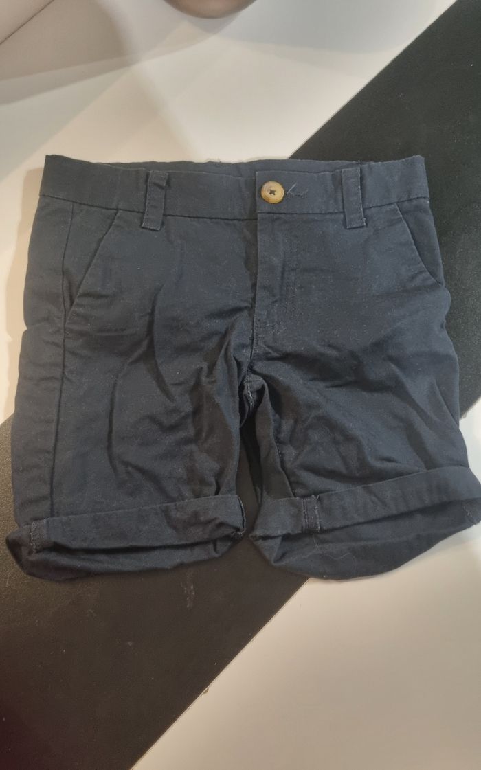 Lot short 6 ans - photo numéro 4