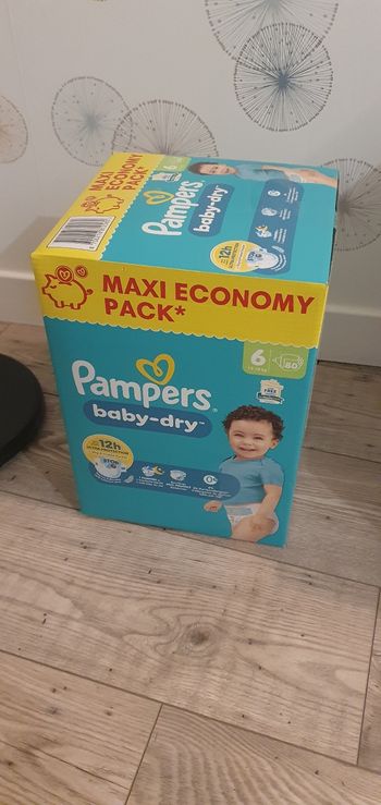 Couches Pampers baby-dry T6