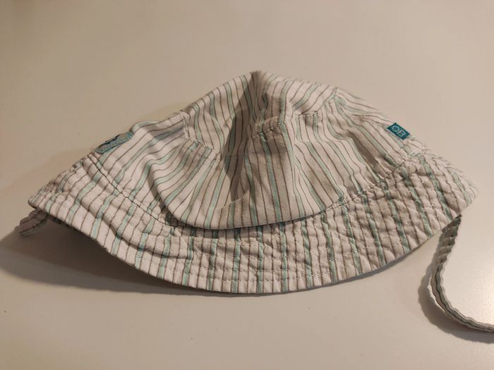 Chapeau bébé - photo numéro 2