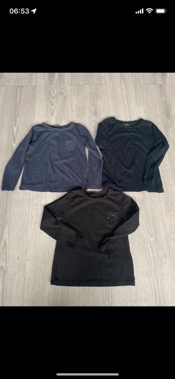 Lot de 3 tee shirt cfk (Monoprix ) taille 4 ans