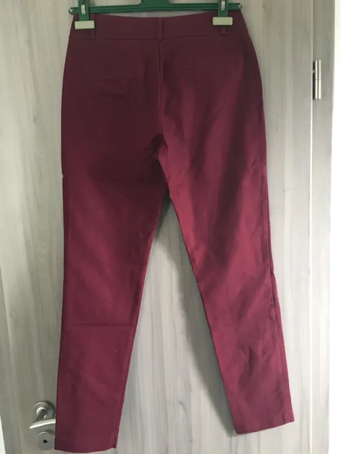 Pantalon cigarette bordeaux coupe 7-8 T.38 - photo numéro 2