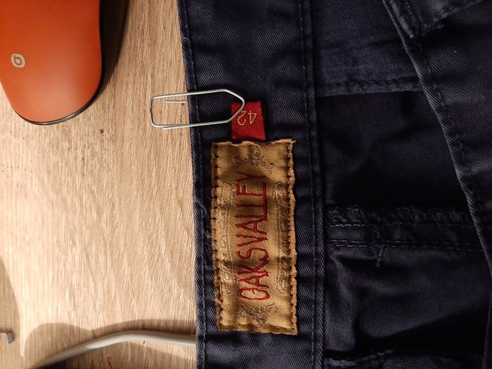 2 pantalons dont 1 neuf pour femmes Taille 42 - photo numéro 9