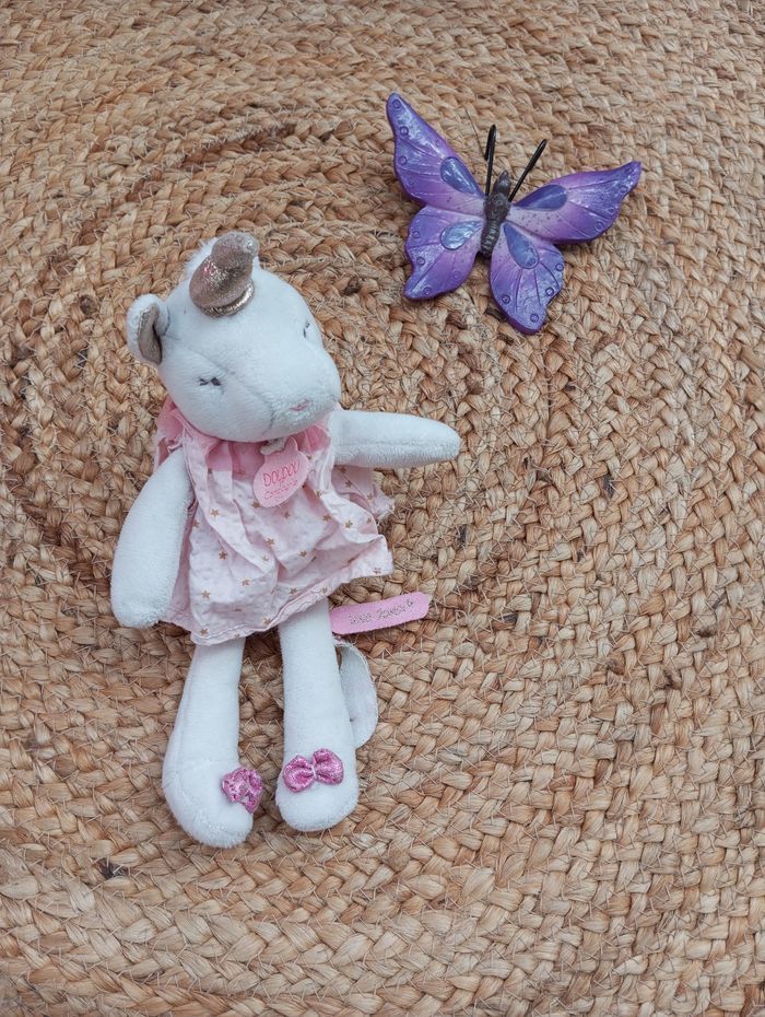 Doudou licorne