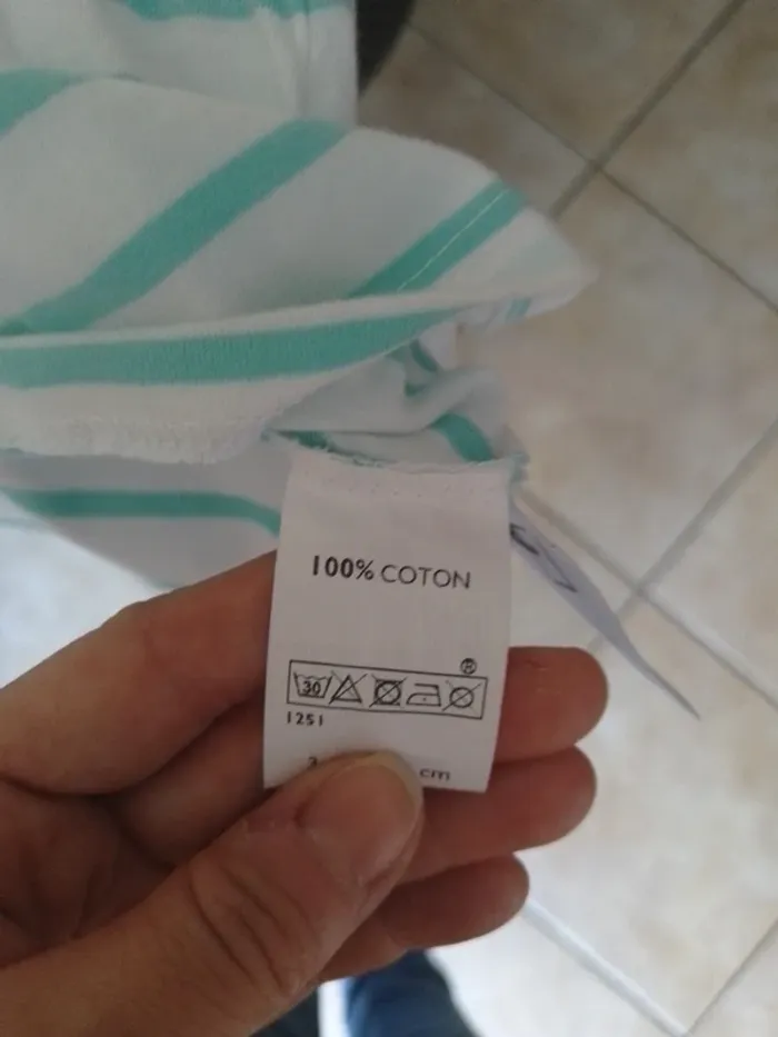 Robe taille 3 ans neuve - photo numéro 5