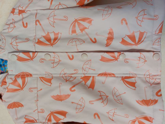 Manteau parka enfant Zeeman motif parapluies 24 mois - photo numéro 2