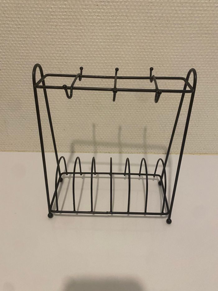 Rangement tasses et sous tasses