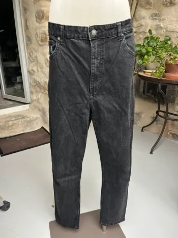 Bershka - Jean taille haute noir mom Olivia en coton