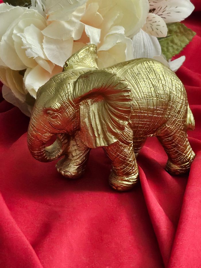 Statuette éléphant doré - photo numéro 2