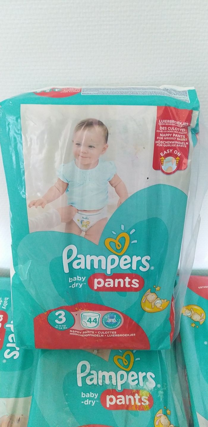 Couche Pampers pants