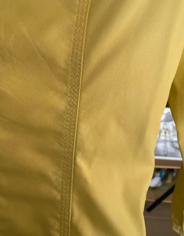 Veste simili cuir jaune pale Zuiki taille S - photo numéro 4