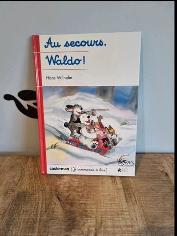 Au secours waldo je commence à lire hachette collection