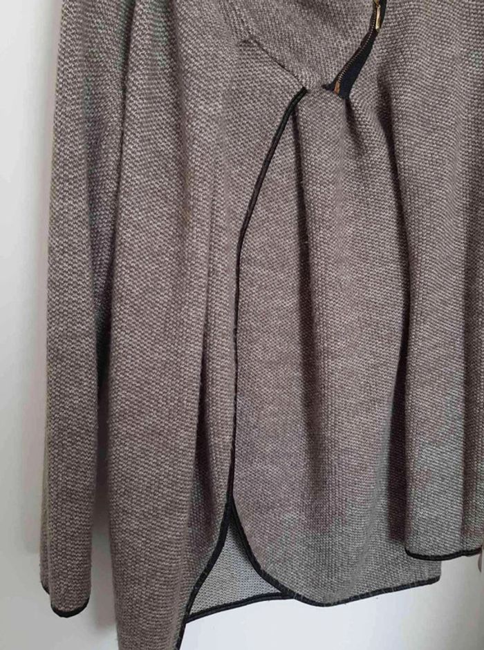 Haut pull ponchon asymétrique taille 38 40 - photo numéro 3