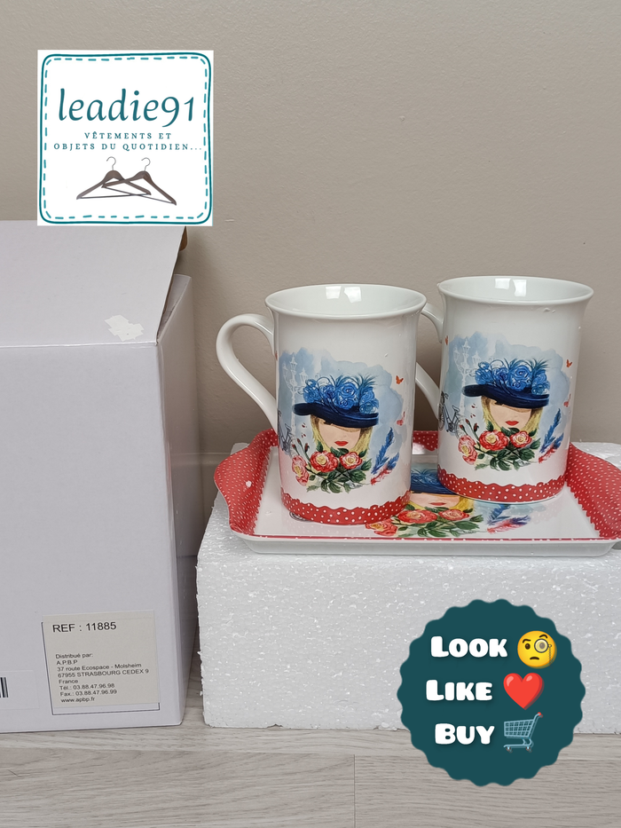 set de 2 mugs et plateau assorti NEUF