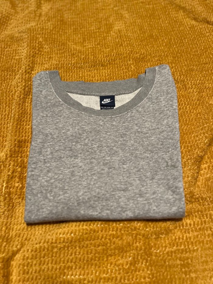 Pull Nike Gris XS - photo numéro 4