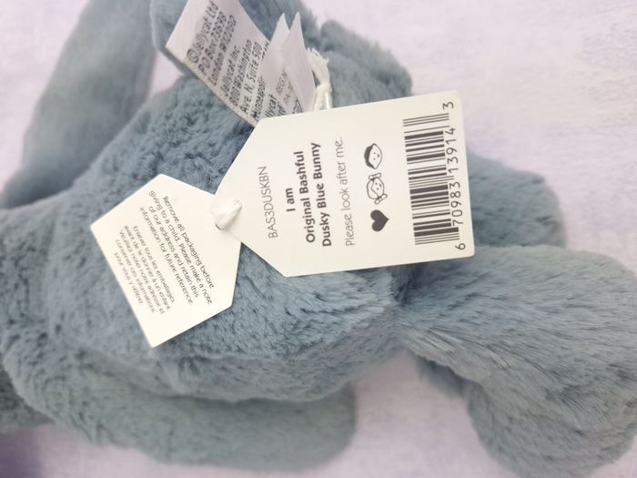 Peluche Jellycat de collection retired lapin Bashful Dusky Blue Bunny original medium BAS3DUSKB neuf - photo numéro 8