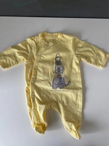 Pyjama jaune bébé