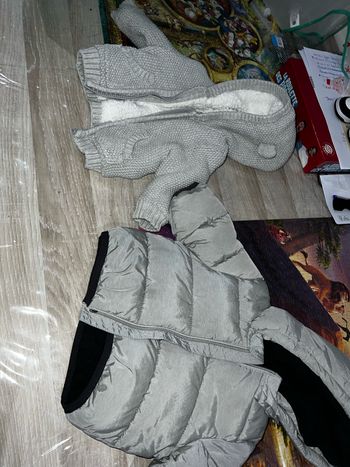 100 pièces à vendre bébé 3-6 mois 58-60-68cm le lot 100€