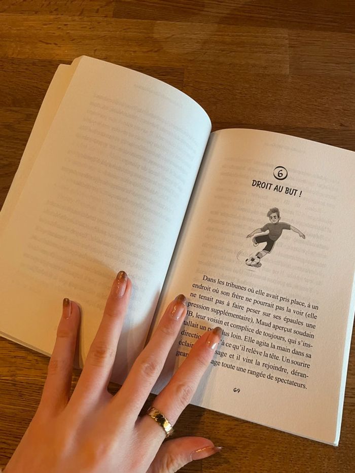 Livre Antoine Griezmann Goal ! Tome 1 Coups francs et coups fourrés - photo numéro 7