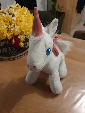 Peluche licorne