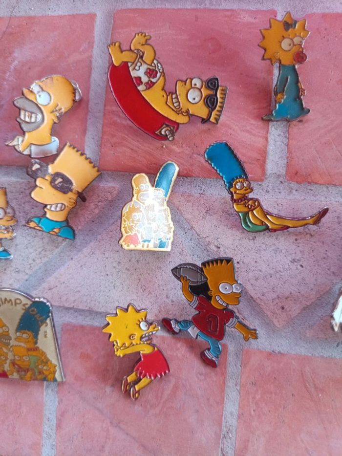 Lot 12 pin's Simpson - photo numéro 3