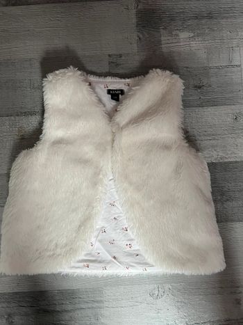 Gilet fourrure sans manches blanc 23 mois