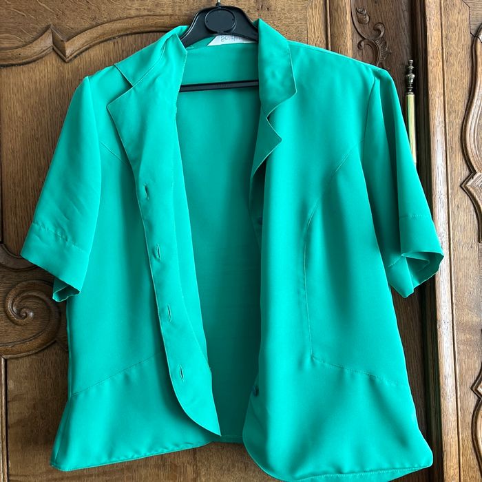 Vêtements en très bon état - photo numéro 5