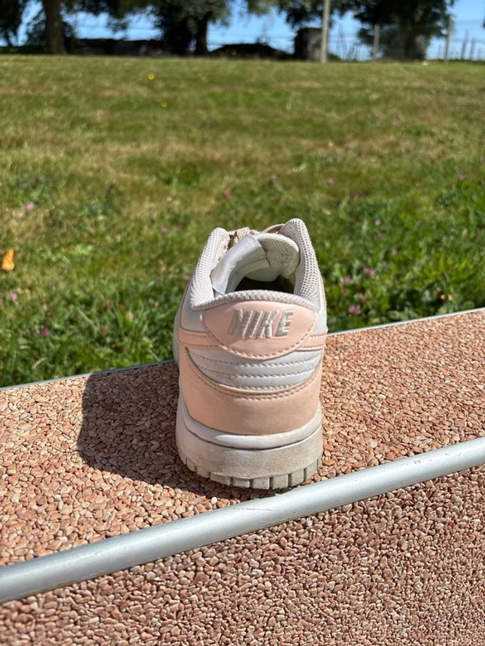 chaussures Nike rose - photo numéro 3