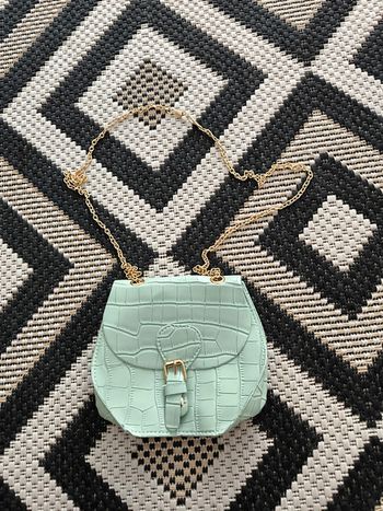 Petit sac effet croco vert menthes neuf 19x16x5,5